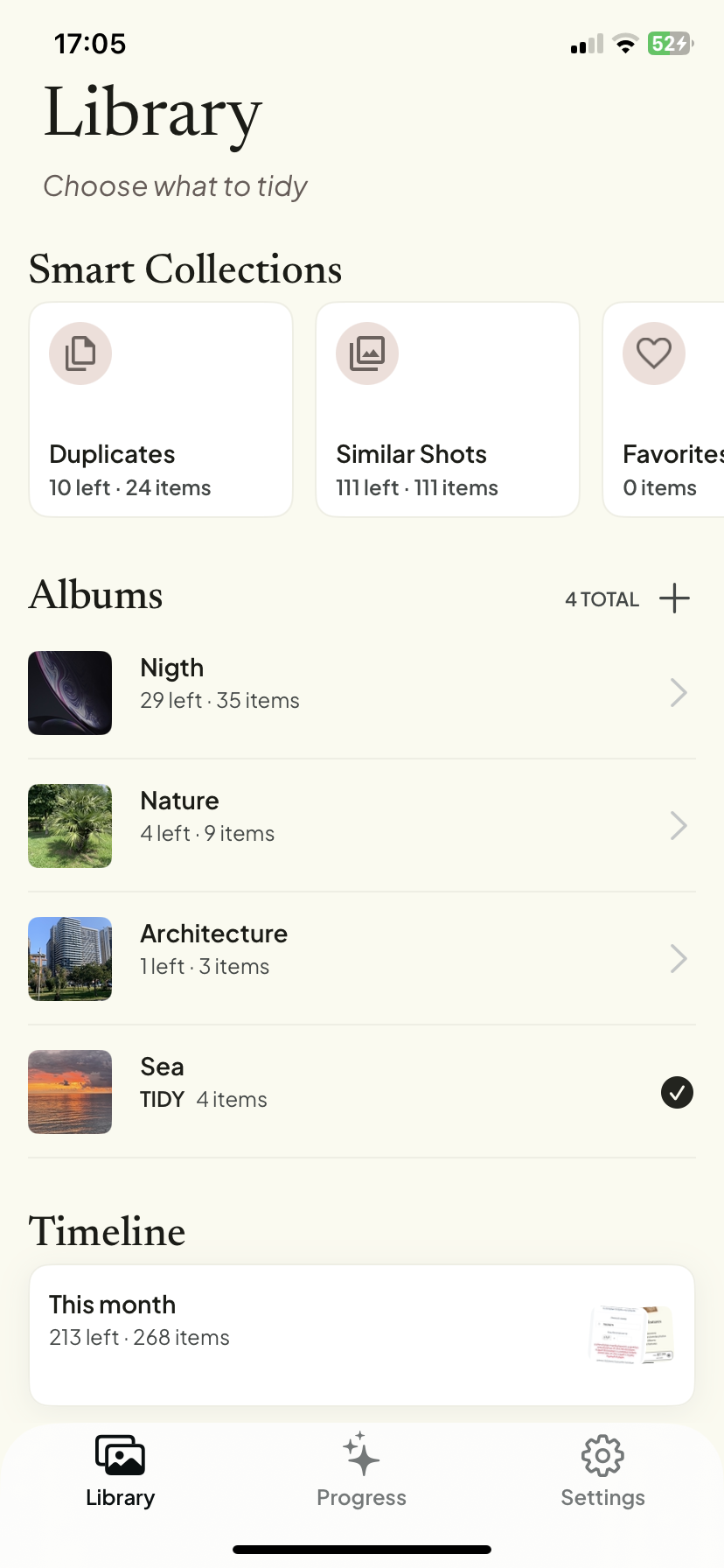 Photo Cleaner library screen showing focused collections for duplicates, similar photos, screenshots and videos